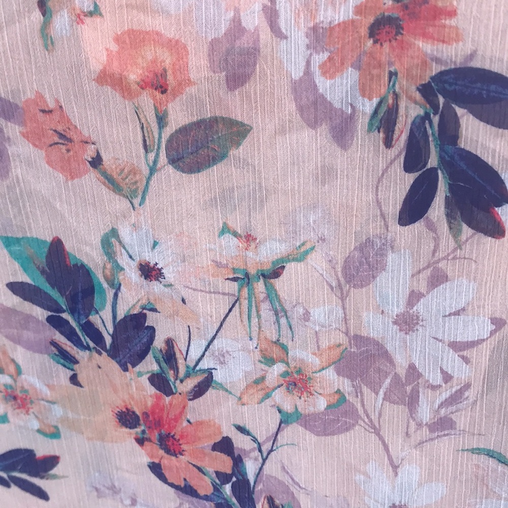 Liz Claiborne Floral Sleeveless Sheer Top - Picture 7 of 9